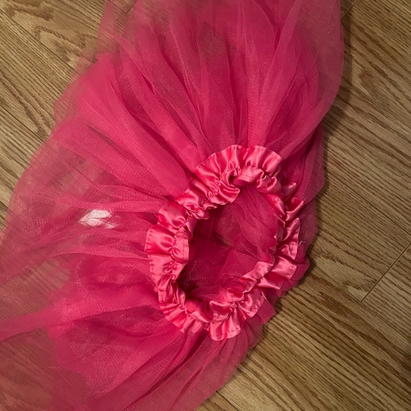 Pink Tutu - Picture 2 of 2
